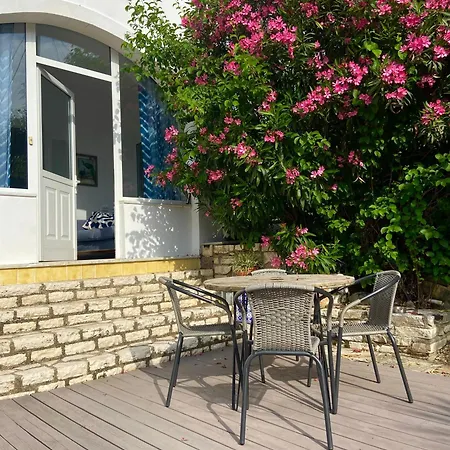 Lulani Hideaway Tatil Evi *